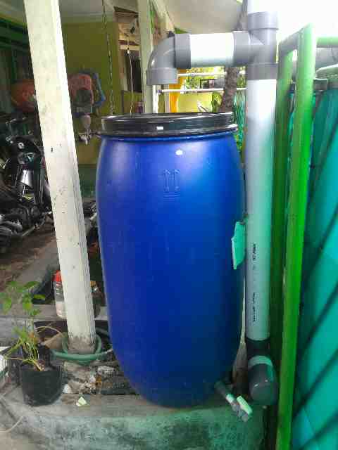 rain barrel